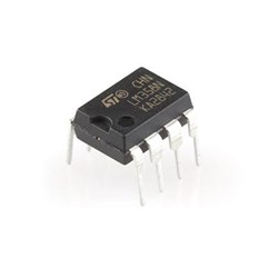 Op-Amp (Thru-Hole) - LM358 